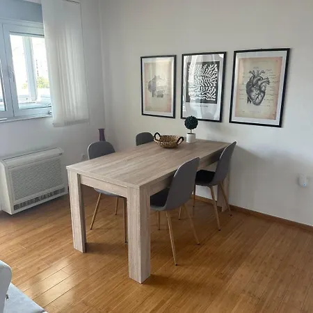 Solara Escape * Mostar